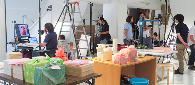 大量チーム撮影現場